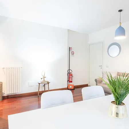 Bicocca Terrace Two Bedroom -top Collection شقة *